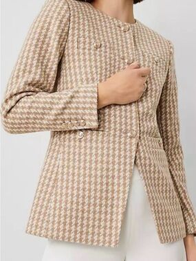 Ann Taylor Beige Houndstooth Blazer